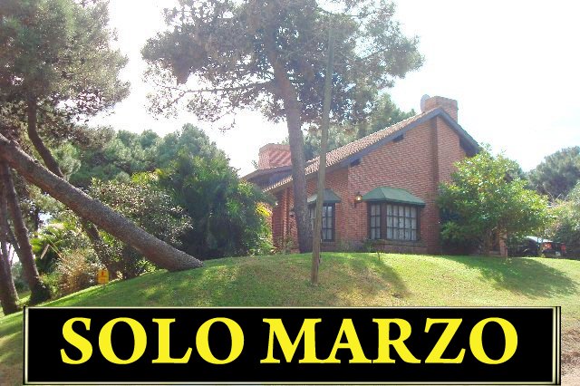 AMPLIO CHALET CON PISCINA IDEAL FAMILIA NUMEROSA