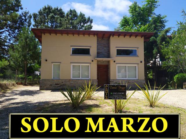 HERMOSA CASA DE CATEGORIA  A 450 M DEL MAR